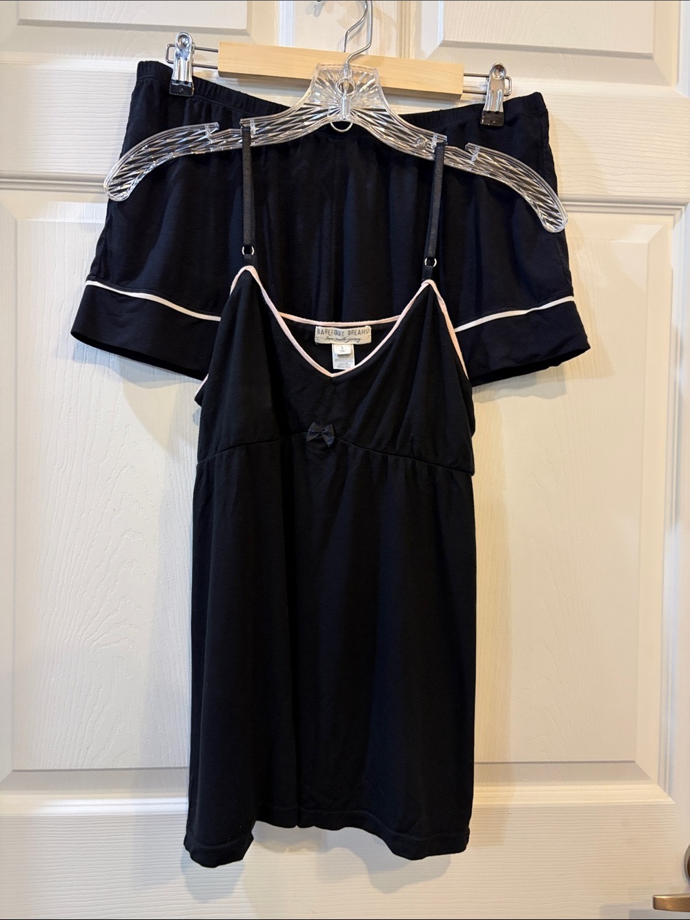 Barefoot Dreams Black Sleep Top with Pink Trim